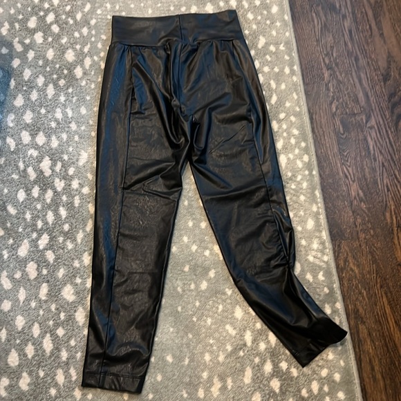 Commando faux leather jogger - black - size medium - Picture 3 of 3